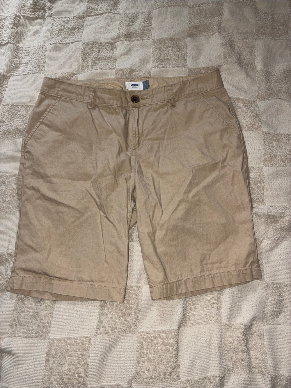 Old Navy Khaki Flat-Front women’s Shorts